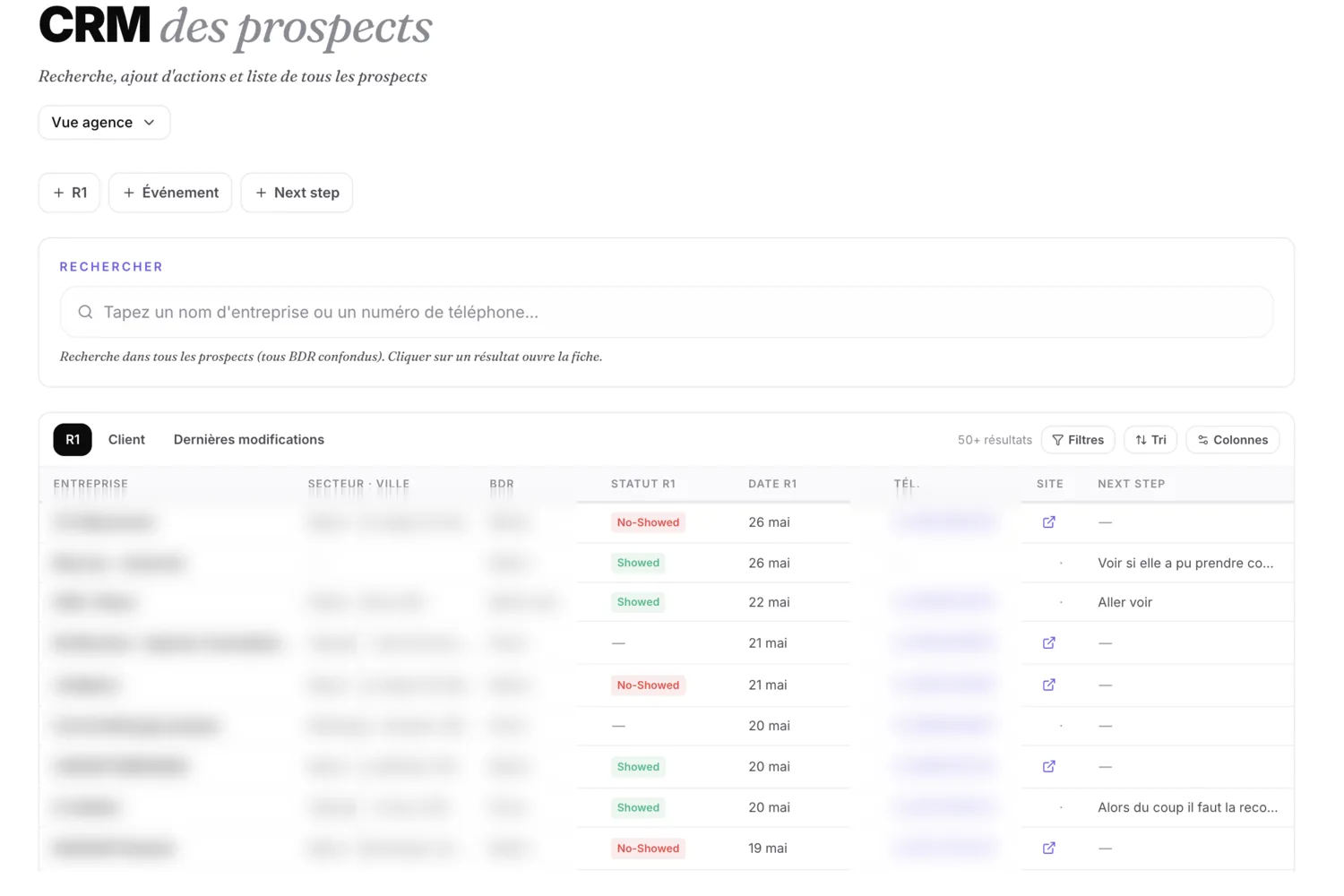 CRM des prospects de l'app Blyx : liste, statuts et suivi.
